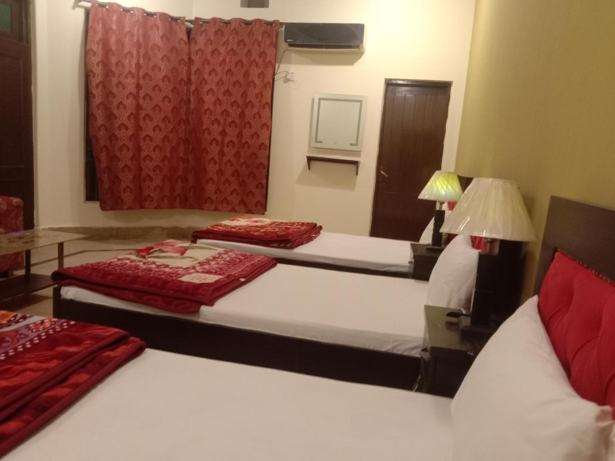 Regal Guest House Bahawalpur Exterior photo