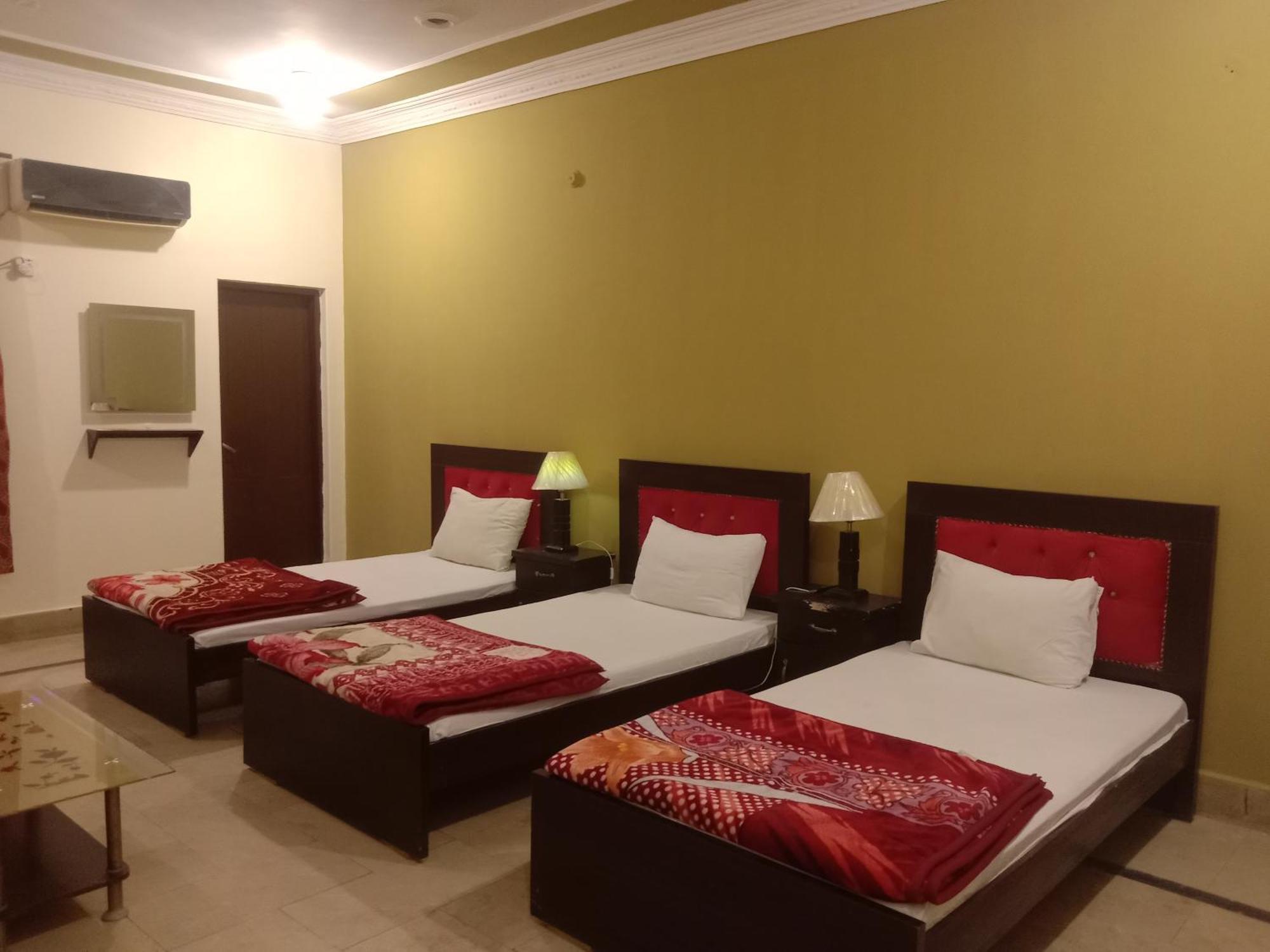 Regal Guest House Bahawalpur Exterior photo